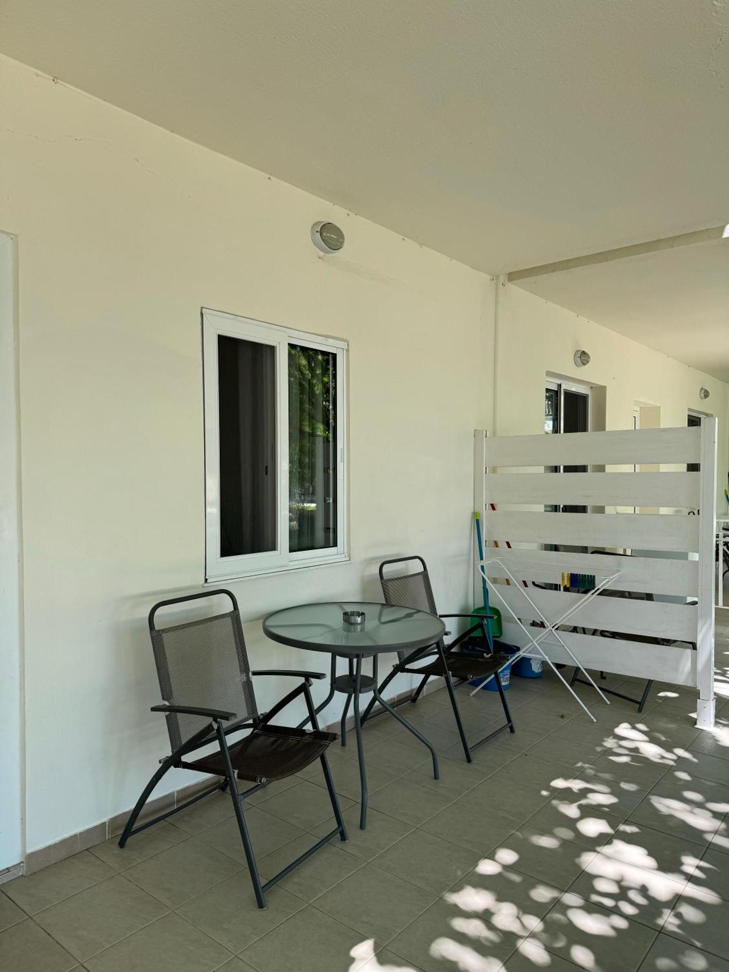 Dafnes Rooms Fourka Exterior photo
